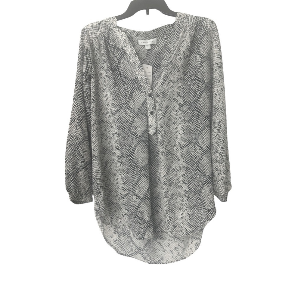 AMOUR VERT 100% Washable Silk Serpentine Blouse. Size Large NWT